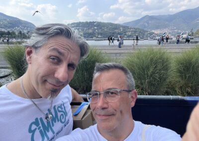 Fabrizio Chierichetti e Luigi Sabadini sul lungolago di Como durante la Como Cup 2026